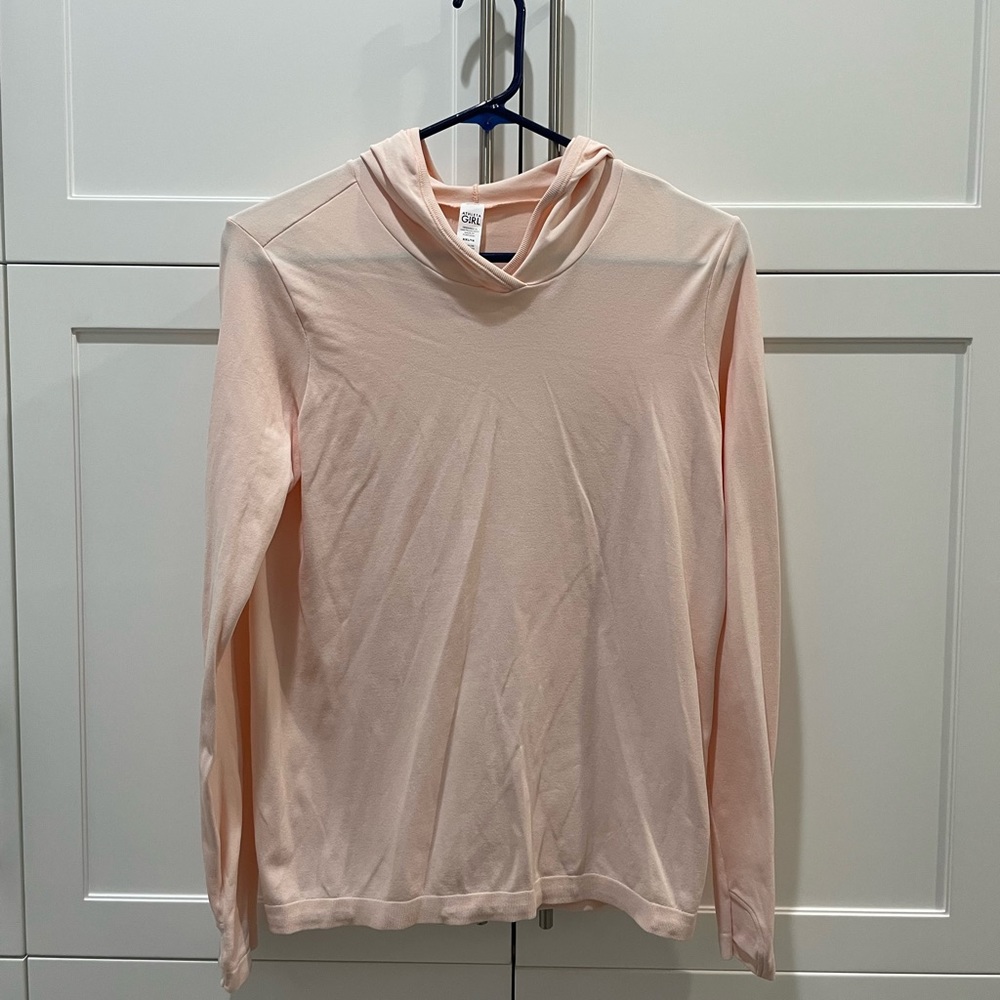 BABY PINK ATHLETA LONG SLEEVE WORKOUT HOODIE SHIRT